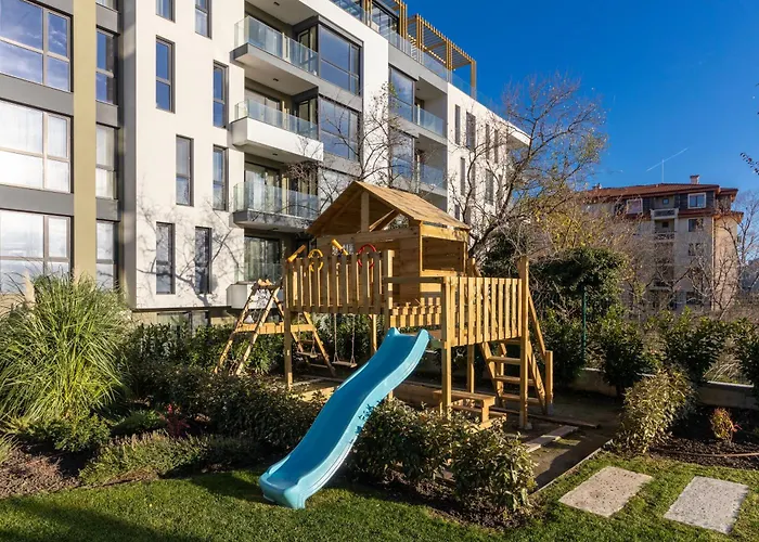 Appartement Stylish 1br Flat Garden Balcony Parking Varna