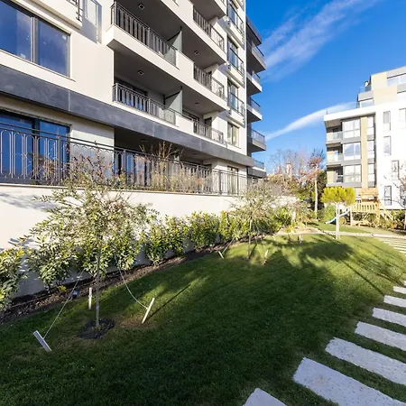 Apartamento Stylish 1br Flat Garden Balcony Parking