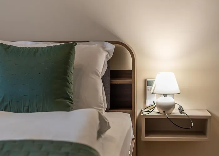 Stylish 1br Flat Garden Balcony Parking Apartment Varna