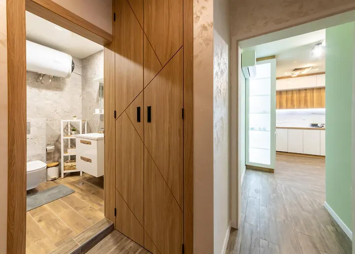 Stylish 1br Flat Garden Balcony Parking Varna